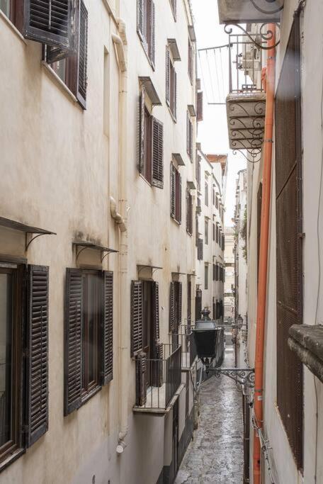 4 Canti Central Cozy Apt In Via Maqueda Palermo Eksteriør billede